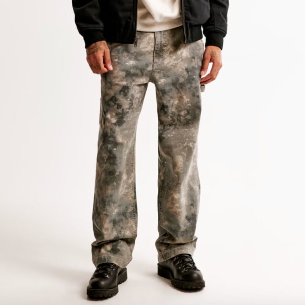 A&F Men's Baggy Workwear Pant, Dark Gray Camo Pattern, 32x28, EUC